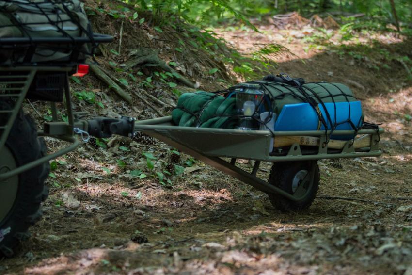 Single Track Trailer